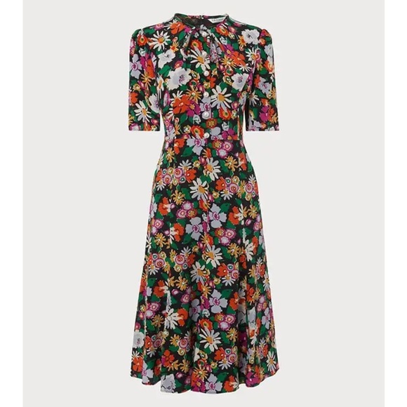 LK Bennett Dresses & Skirts - LK Bennett Montana Dress Size 6 Silk Floral